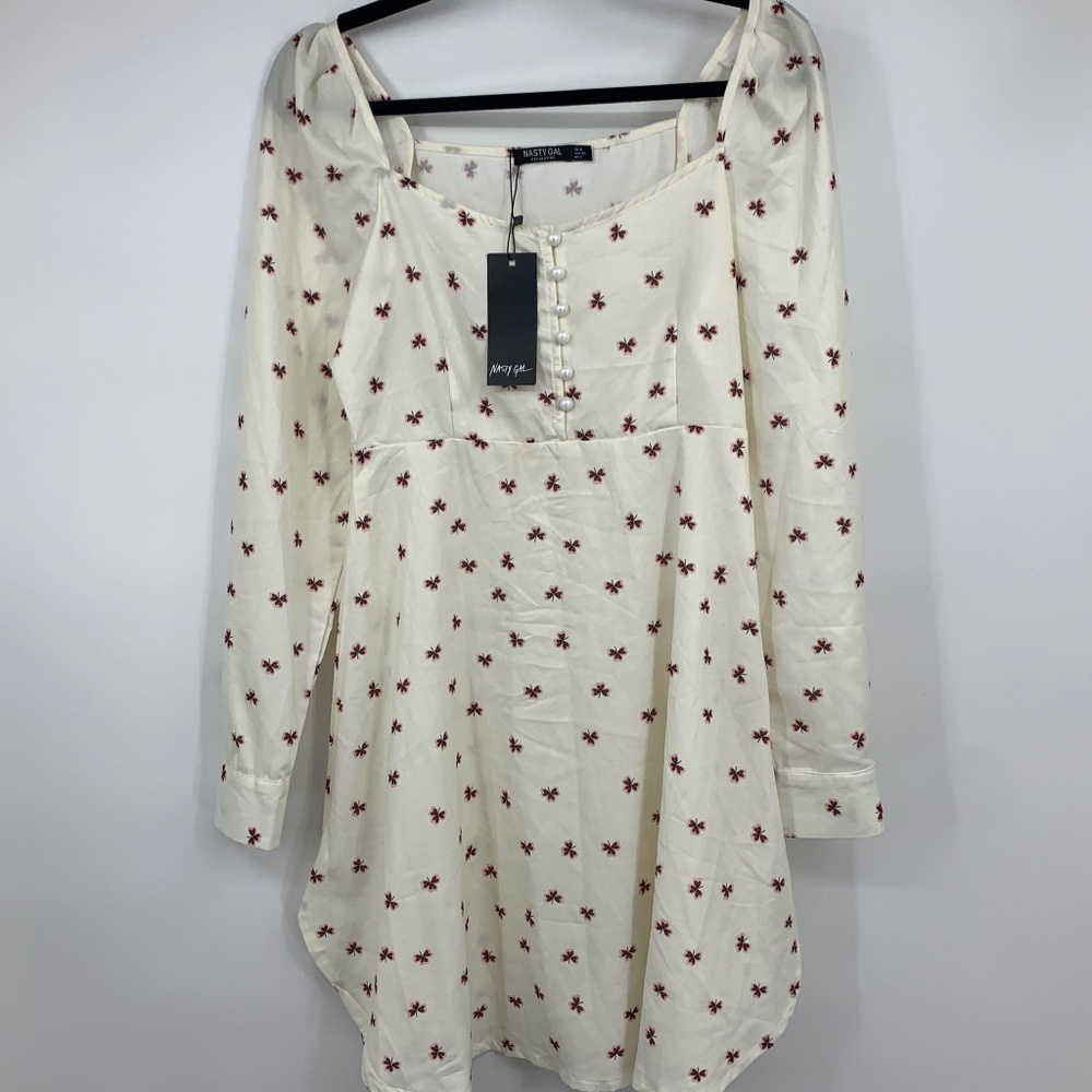 Nasty‎ Gal Womens 2 Dress square button curved hem